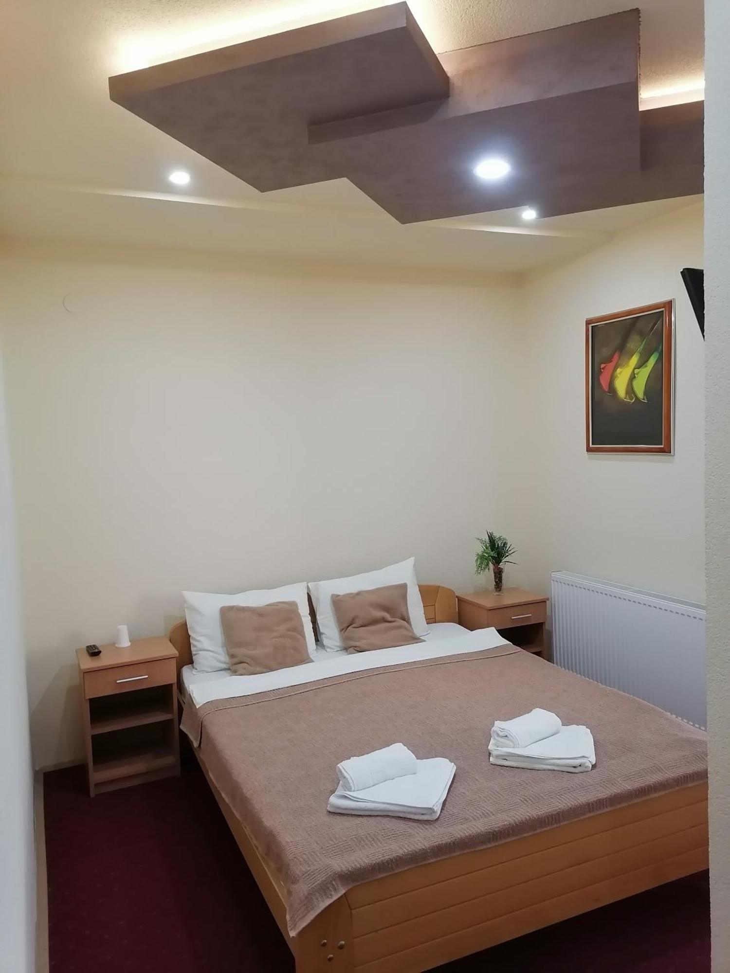 Hotel Talija Svilajnac Bagian luar foto